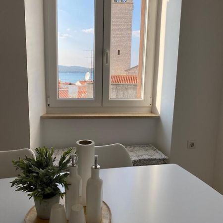 Sea View Flat In Central Pula Luaran gambar
